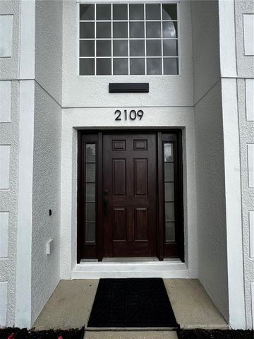 2109 AITKIN LOOP, Leesburg, FL 34748