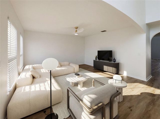 2109 AITKIN LOOP, Leesburg, FL 34748