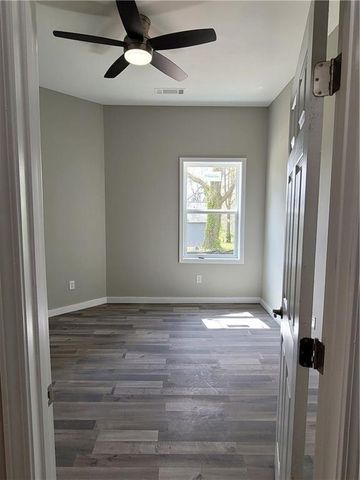 530 James P Brawley, Atlanta, GA 30318