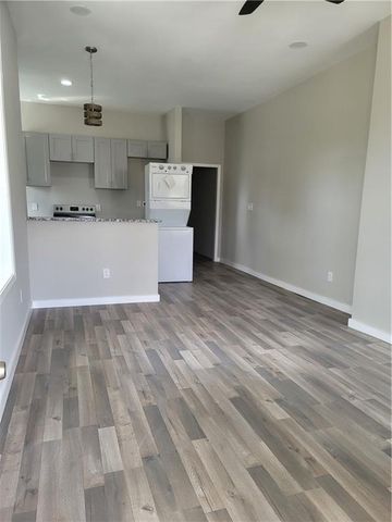 530 James P Brawley, Atlanta, GA 30318