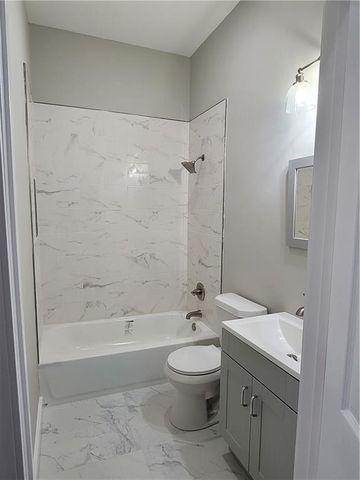 530 James P Brawley, Atlanta, GA 30318