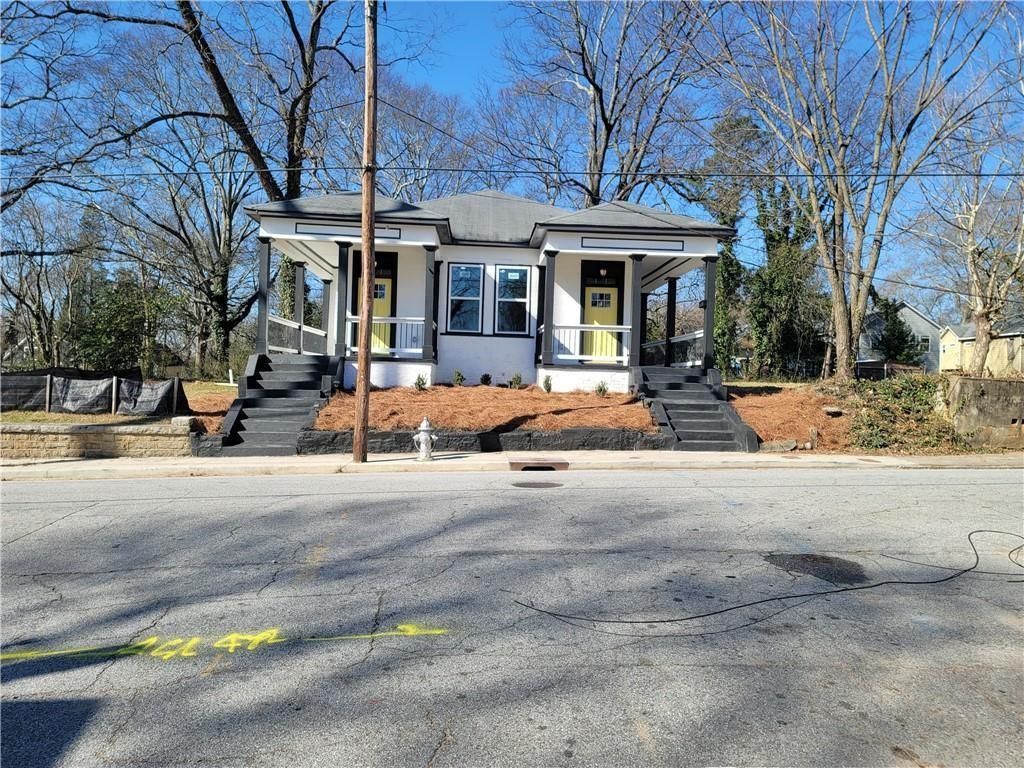 530 James P Brawley, Atlanta, GA 30318