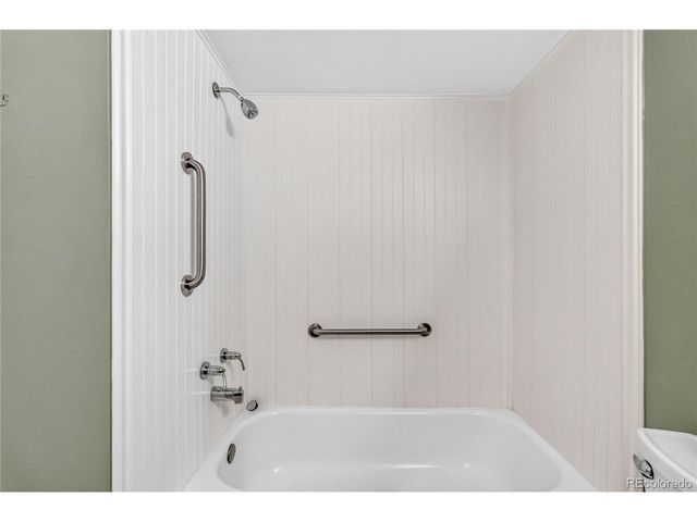 1390 Everett Ct 3-111, Lakewood, CO 80215