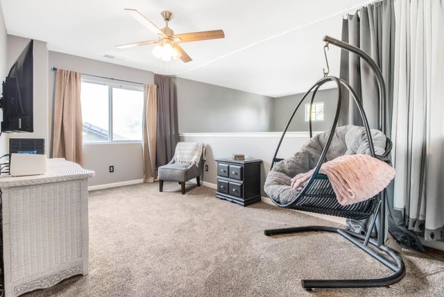 4715 W Elkhorn Avenue, Visalia, CA 93277