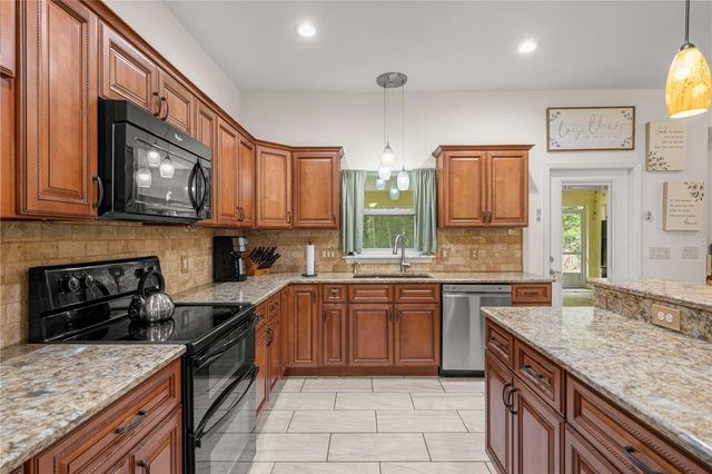 2250 SE 157TH LANE ROAD, Summerfield, FL 34491