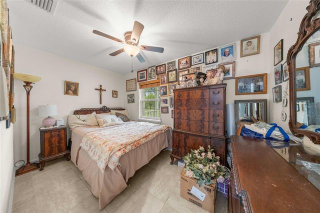 2250 SE 157TH LANE ROAD, Summerfield, FL 34491