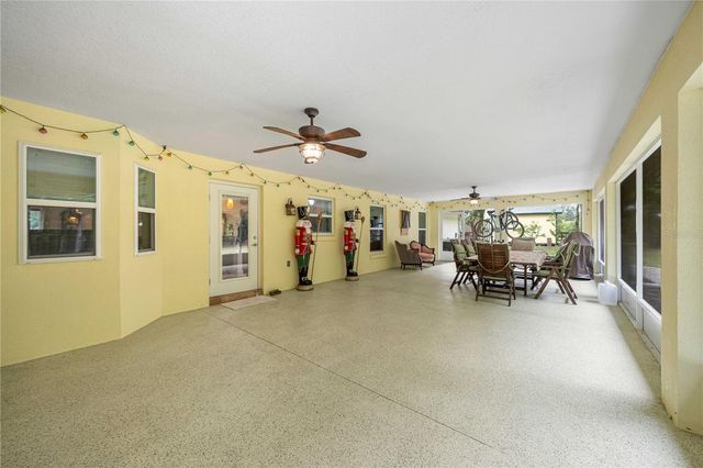 2250 SE 157TH LANE ROAD, Summerfield, FL 34491