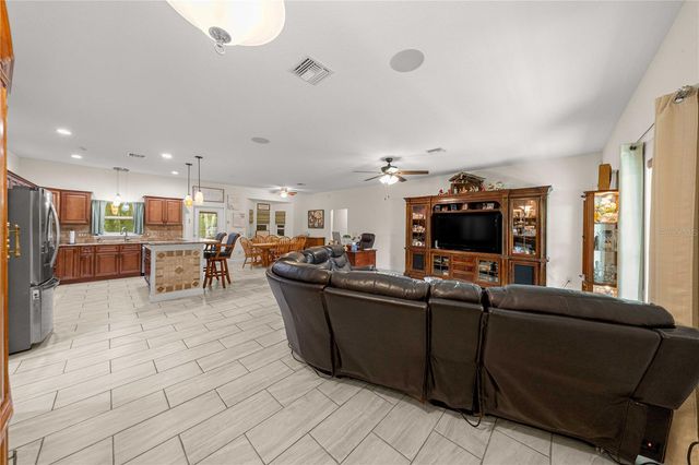 2250 SE 157TH LANE ROAD, Summerfield, FL 34491