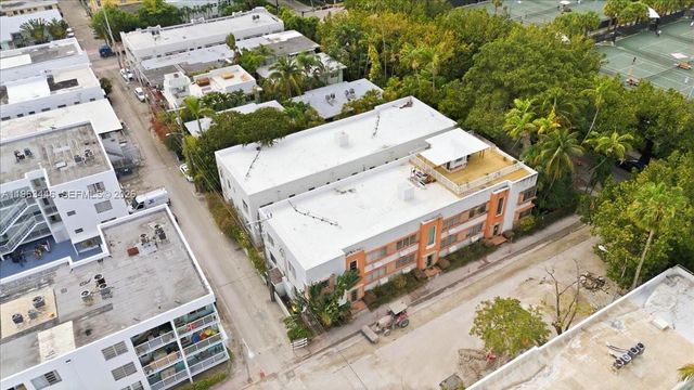 736 12th St 7, Miami Beach, FL 33139