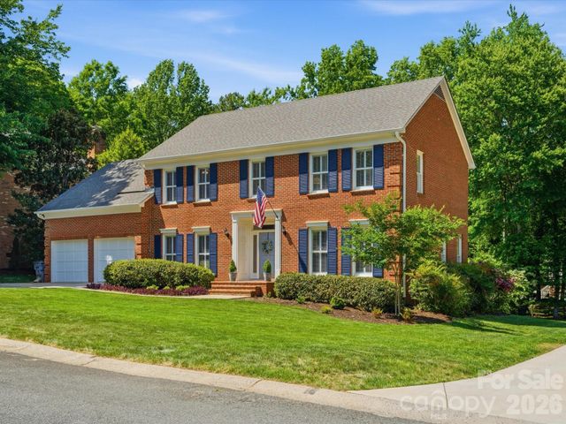 10507 Hollybrook Drive, Charlotte, NC 28277