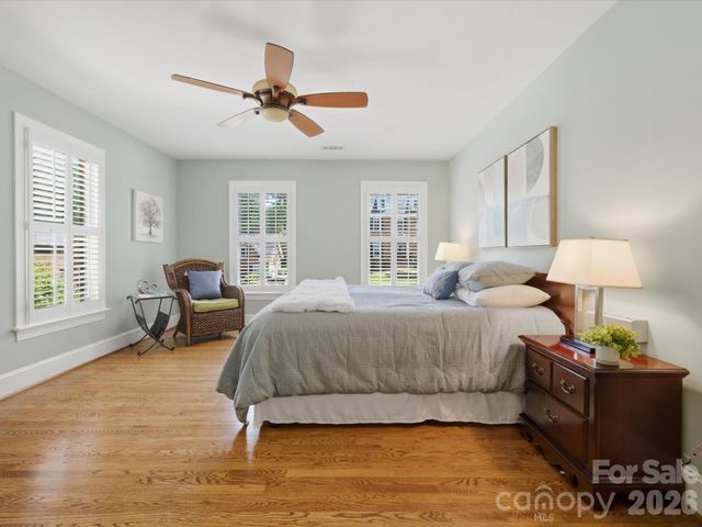 10507 Hollybrook Drive, Charlotte, NC 28277