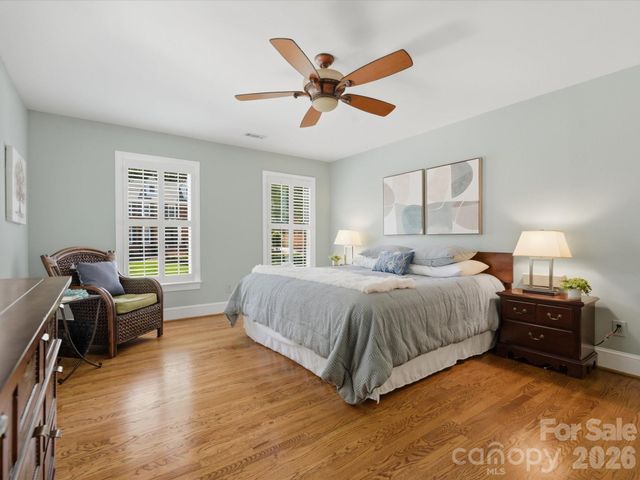 10507 Hollybrook Drive, Charlotte, NC 28277