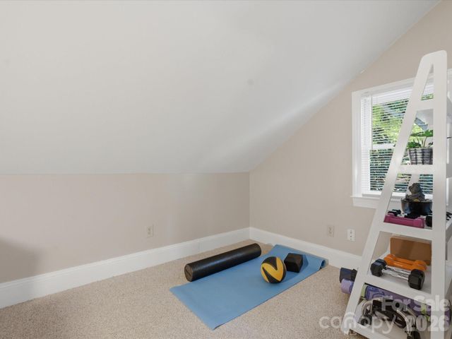 10507 Hollybrook Drive, Charlotte, NC 28277