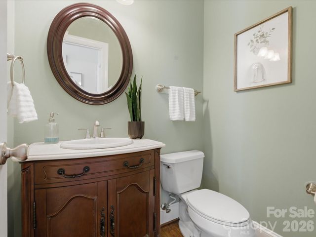 10507 Hollybrook Drive, Charlotte, NC 28277