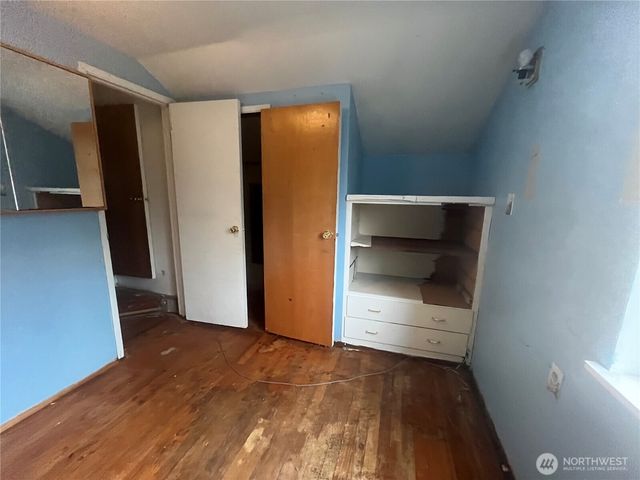 16919 12th Place NE, Shoreline, WA 98511