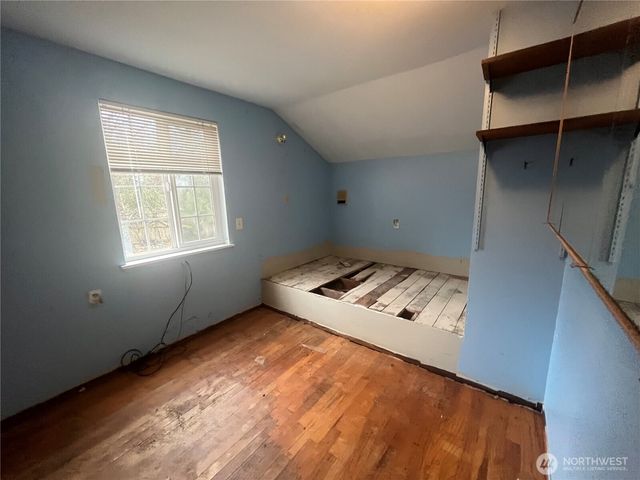 16919 12th Place NE, Shoreline, WA 98511