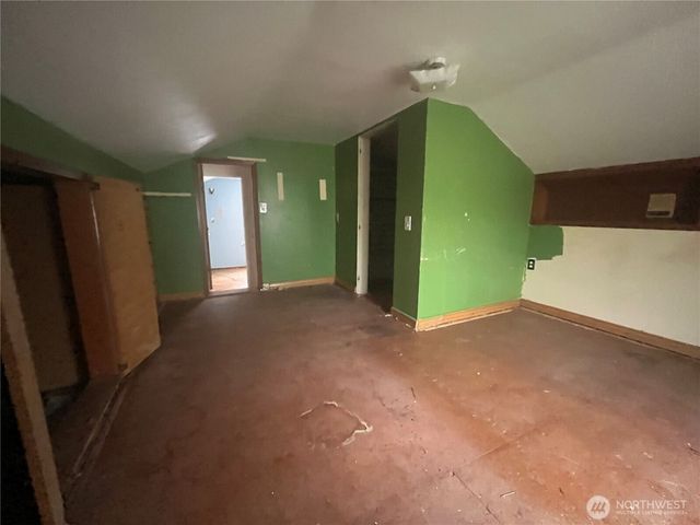 16919 12th Place NE, Shoreline, WA 98511