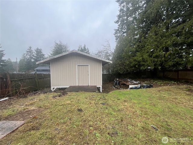 16919 12th Place NE, Shoreline, WA 98511