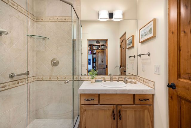 3 Heather Lane, Santa Fe, NM 87506