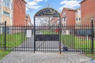 22 Franklin Avenue D, Hartford, CT 06114