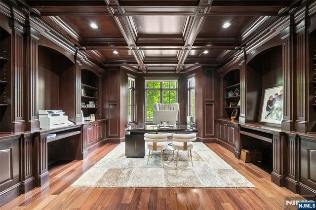 675 Summit Street, Englewood Cliffs, NJ 07632