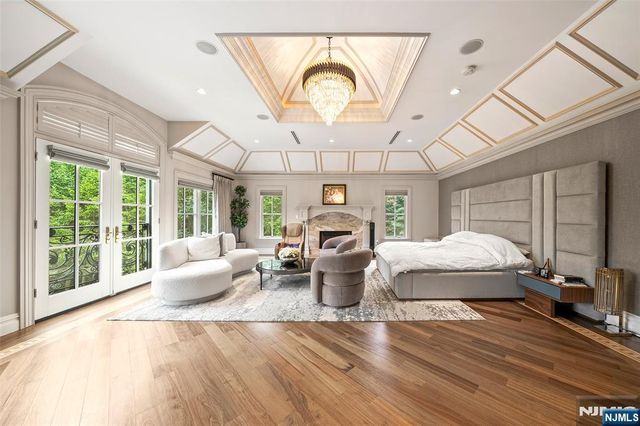 675 Summit Street, Englewood Cliffs, NJ 07632