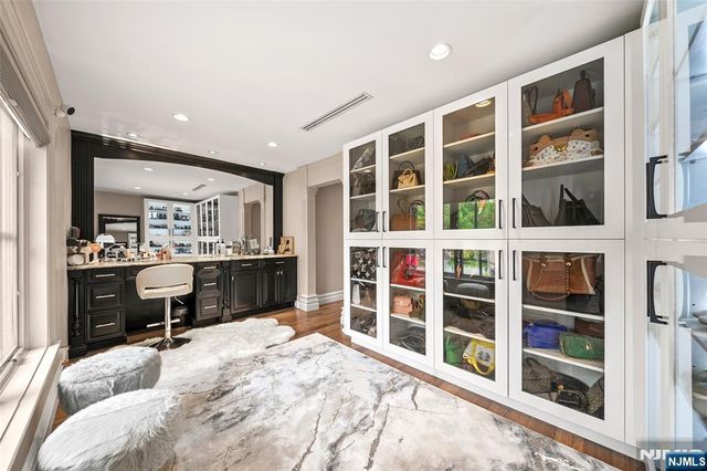 675 Summit Street, Englewood Cliffs, NJ 07632