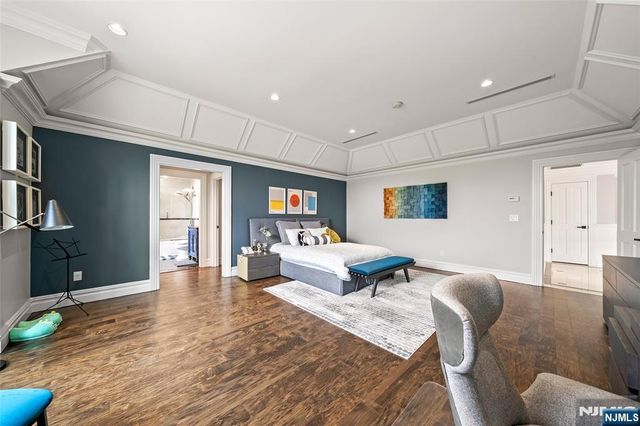 675 Summit Street, Englewood Cliffs, NJ 07632