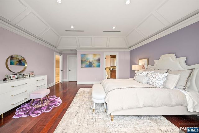 675 Summit Street, Englewood Cliffs, NJ 07632