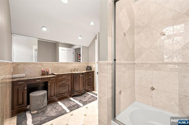 675 Summit Street, Englewood Cliffs, NJ 07632
