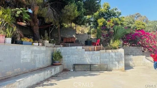 2239 Parkside Avenue 202, Los Angeles, CA 90031