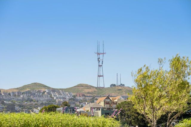 3620 Cesar Chavez Street 404, San Francisco, CA 94110