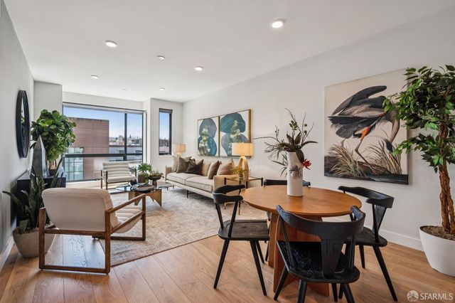 3620 Cesar Chavez Street 404, San Francisco, CA 94110
