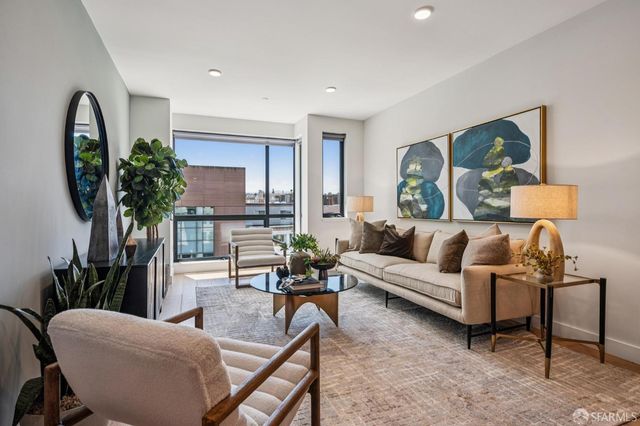 3620 Cesar Chavez Street 404, San Francisco, CA 94110