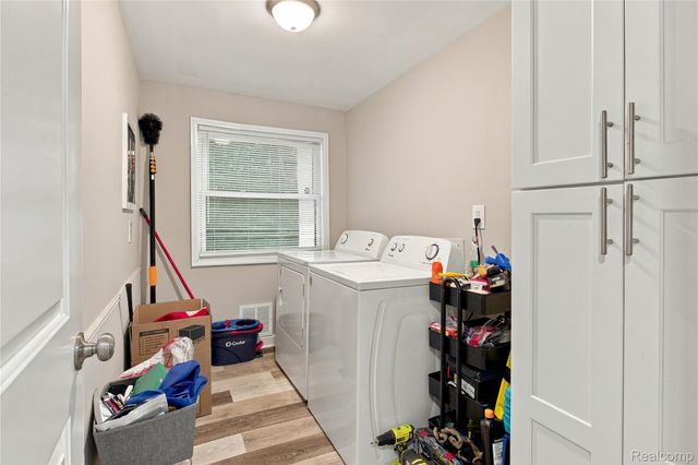 2178 Hemlock Drive, Ann Arbor, MI 48108