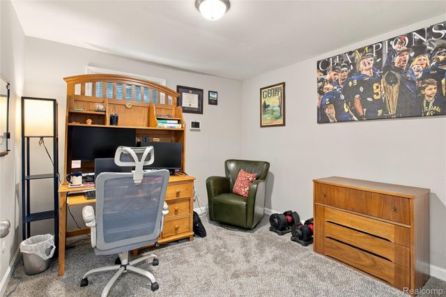 2178 Hemlock Drive, Ann Arbor, MI 48108
