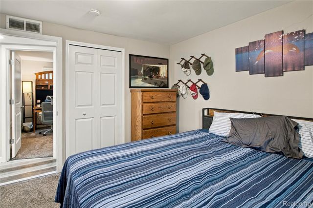 2178 Hemlock Drive, Ann Arbor, MI 48108