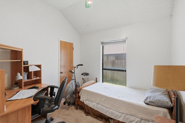 6207 Declaration Drive, Arlington, TX 76002