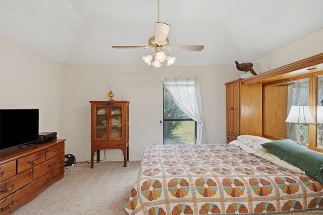 6207 Declaration Drive, Arlington, TX 76002