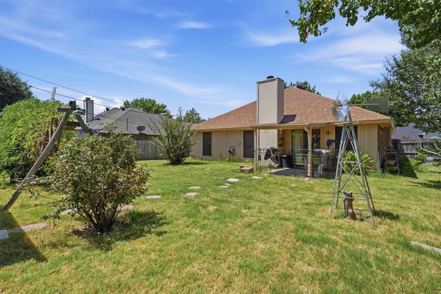6207 Declaration Drive, Arlington, TX 76002