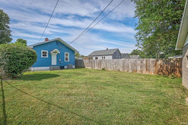 1632 E Illinois Street, Evansville, IN 47711