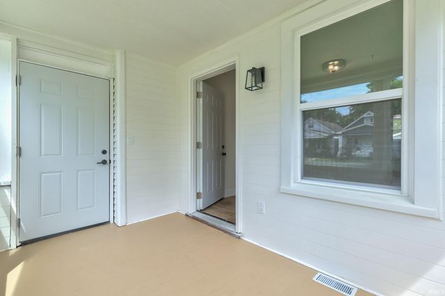 1632 E Illinois Street, Evansville, IN 47711