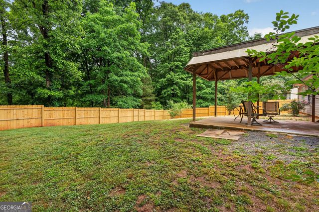 466 Raymond Drive, Winder, GA 30680