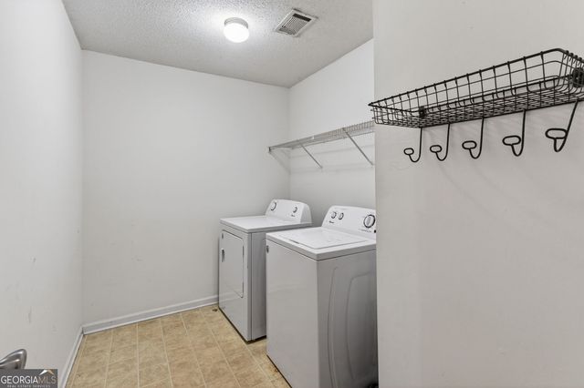 466 Raymond Drive, Winder, GA 30680