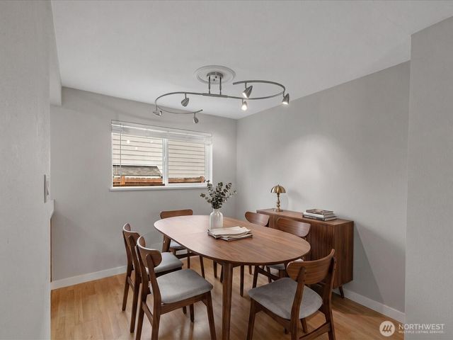 7631 201st Street SW, Edmonds, WA 98206