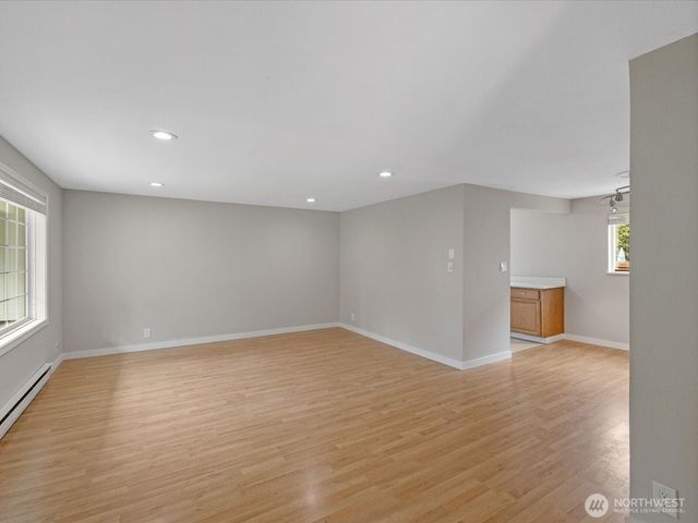7631 201st Street SW, Edmonds, WA 98206