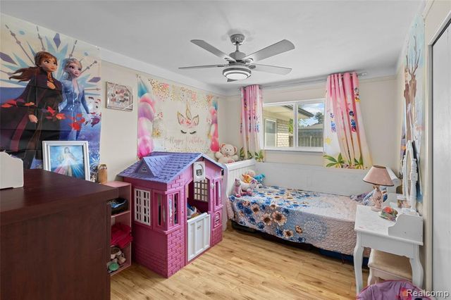 13670 Terra Santa Drive, Sterling Heights, MI 48312