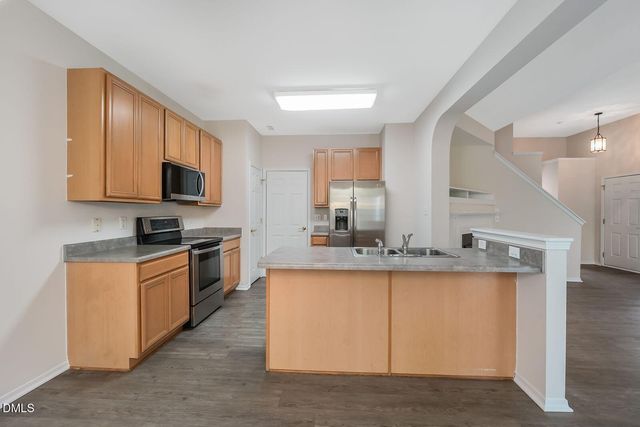 206 Bell Tower Way, Morrisville, NC 27560