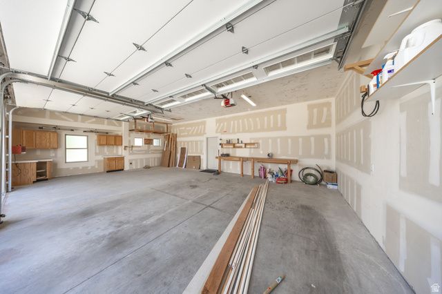 3761 S SPINNAKER BAY DR, Saratoga Springs, UT 84045