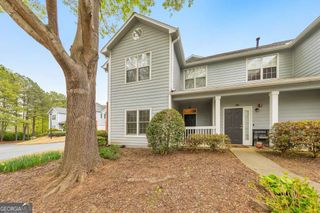 1002 Vinings Forest Lane SE 10, Smyrna, GA 30080